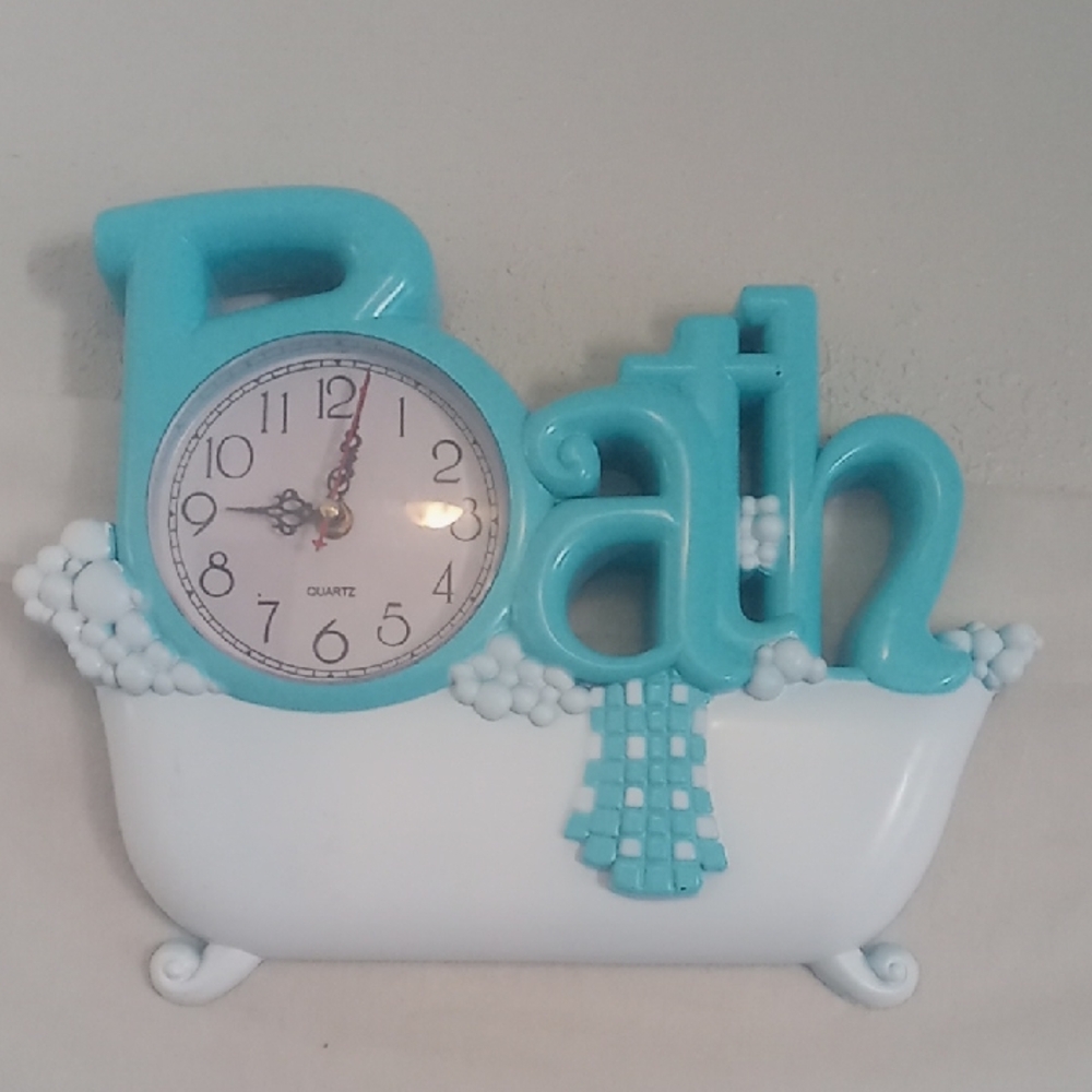 Bath Wall Clock - Aqua & White